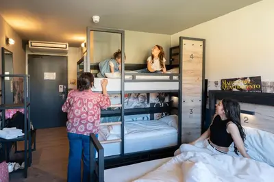 Letto o letti in una camera di a&o Hostel Firenze Campo di Marte