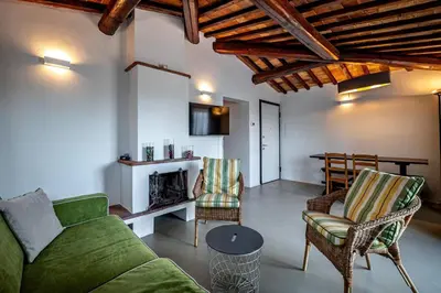 Area soggiorno di YiD Cozy House in Fiesole with Jacuzzi