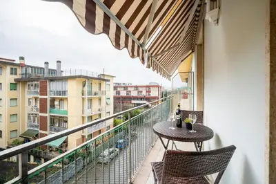 Balcone o terrazza di FIRENZE Appartamento Coverciano Rayna