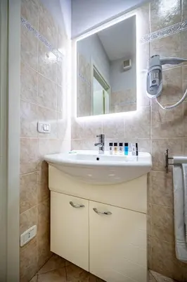 Bagno di YiD quiet apartment with parking