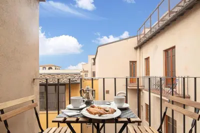 Cibo presso l'appartamento o nelle vicinanze
