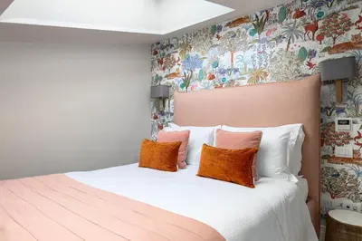 Letto o letti in una camera di Torretta Penthouse Luxury Apartment In Florence By Palazzo Pazzi Vitali