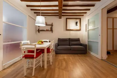 Area soggiorno di Keys of Italy - Mercato 20 - Modern 1 bedroom nearby Mercato Centrale
