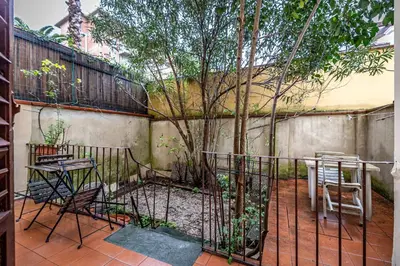 Giardino di YiD apartment with little garden