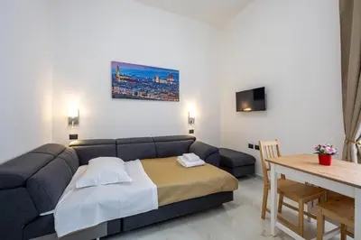 TV o dispositivi per l'intrattenimento presso Stella Nuova Firenze