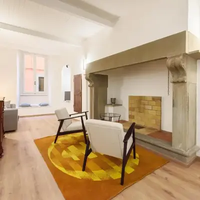 Uffizi 3 bedrooms by Mmega