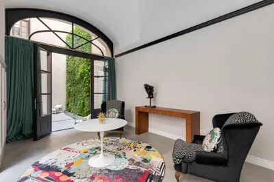 Area soggiorno di Duomo Penthouse Luxury Apartment In Florence By Palazzo Pazzi Vitali