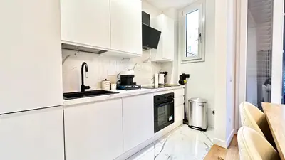 Cucina o angolo cottura di Appartamento d’arte, L’OASI