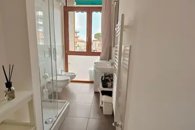 Bagno di Luxury Designer Apartment