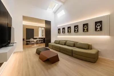 Area soggiorno di Anguillara Full Design by Mmega