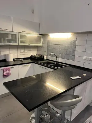 Cucina o angolo cottura di Exquisite 2BR apartment nearby Borgo San Frediano