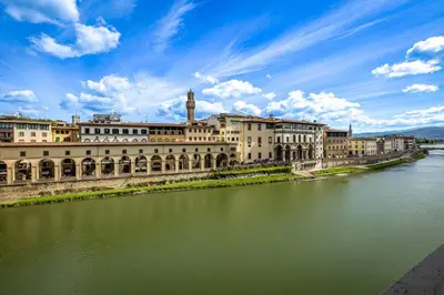 Vista sul fiume nelle vicinanze dell'appartamento