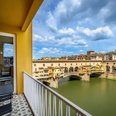 YD balcony on Pontevecchio view