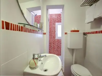 Bagno di Appartamento Mughetto