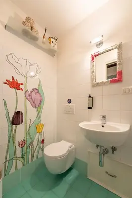 Bagno di Via Benedetta, 13 - Florence Charming Apartments - Florentine Gem Steps from Station - Prime Spot!