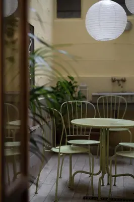 Planimetria di Bright 3-Bedroom Apartment with Patio in Florence Historic Center Near Duomo