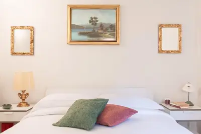 Letto o letti in una camera di Santo Spirito Frescoed 6 sleeps apartment