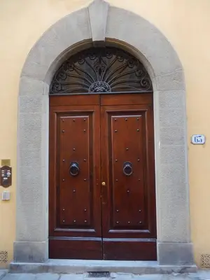 Facciata o entrata di Charming & Authentic 1BR in Florence Historic Center, Near the Duomo