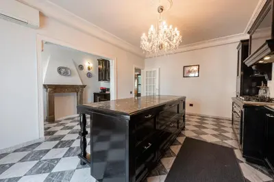 Cucina o angolo cottura di Ippopotamo by Mmega