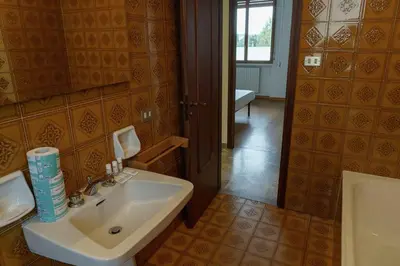 Bagno di Fanciful 2-BR outside ZTL