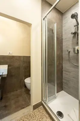 Bagno di Dimora le mantellate, Firenze centro storico