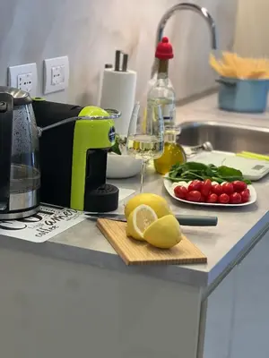Cucina o angolo cottura di RifReady Apartment con posto auto vicino a AOU Careggi, Meyer, Polo UniFi