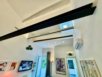 TV o dispositivi per l'intrattenimento presso Apartment Florence Today with a private balcony