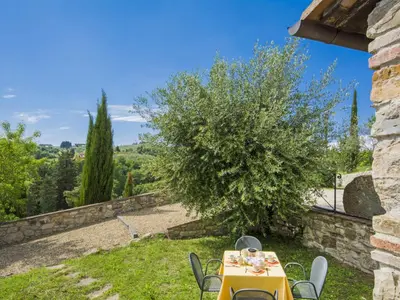 Giardino di Apartment Il Melo by Interhome