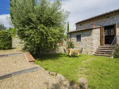 Giardino di Apartment Il Melo by Interhome