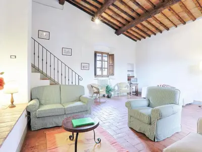 Area soggiorno di Apartment La Terrazza by Interhome
