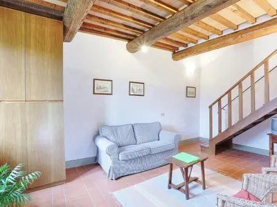 Area soggiorno di Apartment La Loggia by Interhome
