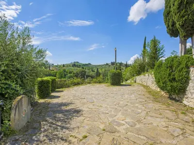 Giardino di Holiday Home L'Arco by Interhome