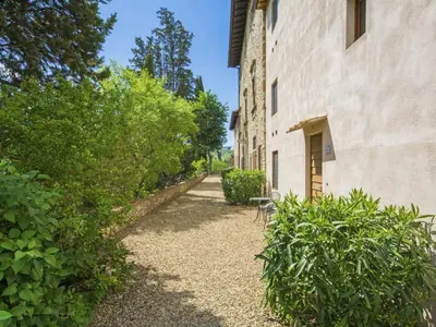 Giardino di Holiday Home L'Arco by Interhome