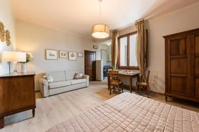 Area soggiorno di Apartments Florence- Ariento Ercole in the heart of Florence