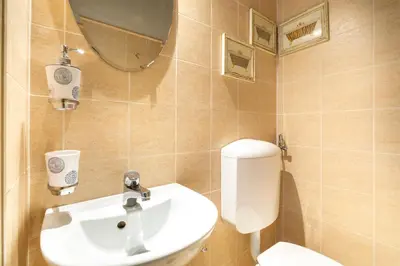 Bagno di Downtown colourful flat close to the railway