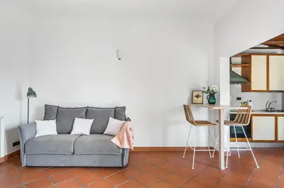 Area soggiorno di GuestHost - Sant'Ambrogio Gem - Chic Florence Nest