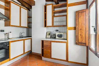 Cucina o angolo cottura di GuestHost - Sant'Ambrogio Gem - Chic Florence Nest