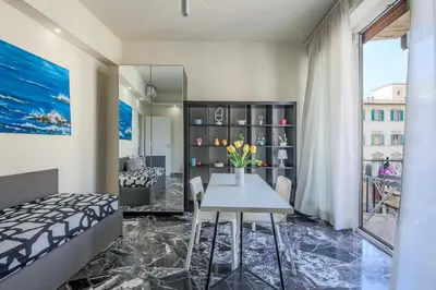 Letto o letti in una camera di Apartments Florence - Rosselli 3bdr with balcony