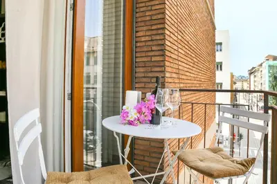 Balcone o terrazza di Apartments Florence - Rosselli 3bdr with balcony