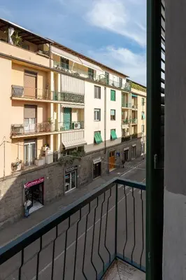 Balcone o terrazza di Via Taddeo Alderotti, 85 - Elegant Apartment in Careggi, Near Hospital, University & Tram Morgagni - Florence Charming Apartments