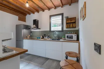 Cucina o angolo cottura di Terracielo Isola, tra Parco e Centro Firenze x 5 con giardino