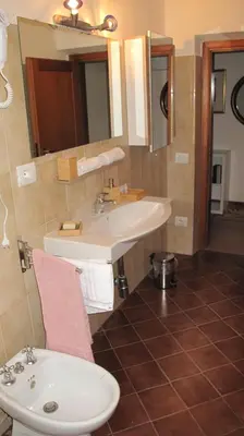Bagno di Le Petit Jardin Center Florence