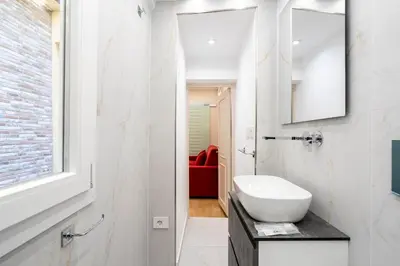 Bagno di 10 minuti Duomo luxury Living - Raffinatezza nel Centro Storico
