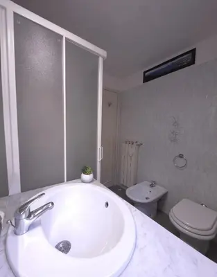 Bagno di La Fonderia Charme Oltrarno - Apartment with Private Patio