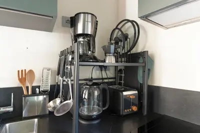 Cucina o angolo cottura di Luca's home over the Rose Garden