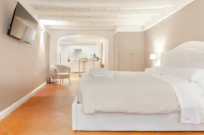 Letto o letti in una camera di Amazing apartment first floor Piazza Santa Croce Firenze