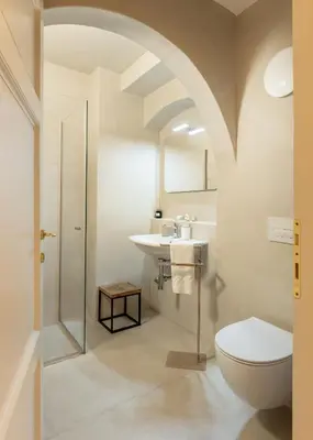 Bagno di Keys of Italy - Benci 20 Sartoria - Open space nearby Santa Croce