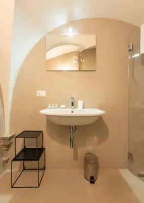 Bagno di Keys of Italy - Benci 20 Sartoria - Open space nearby Santa Croce