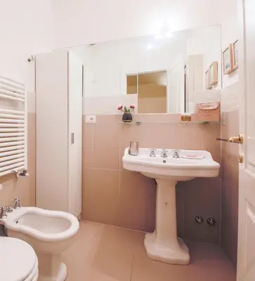 Bagno di Apartments Florence - Sant'Orsola with view on the Market