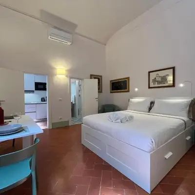 Pinti Apartment